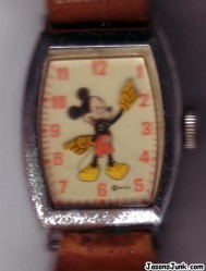 MickeyMouseWatch01