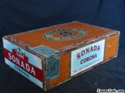 Sonada_Corona_Cigar_Box_01